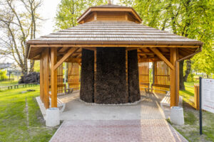 Tężnia Solankowa w Kończycach